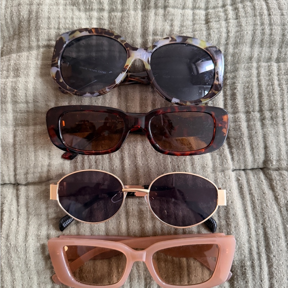 Assorted Women’s Sunglasses - Pink, Tortoiseshell, Gold & Black Styles